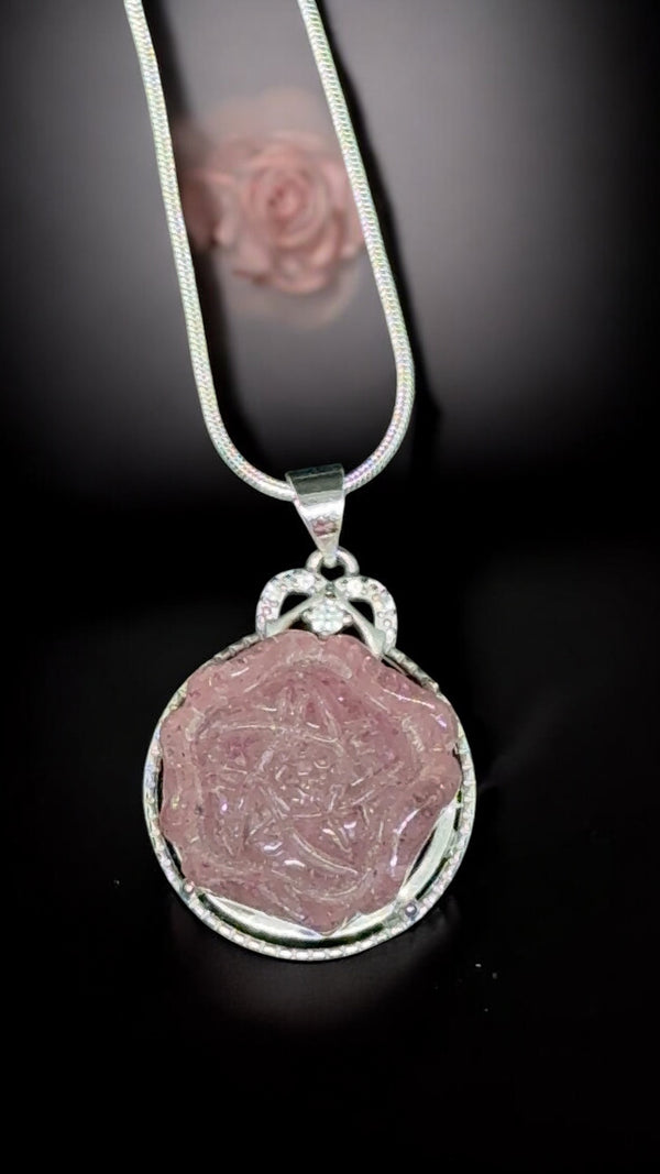 Rose Quarts Beauty Necklace