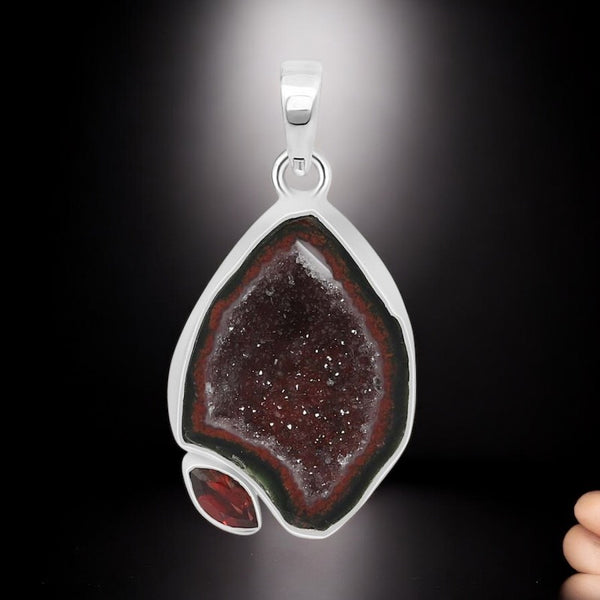 Coconut Garnet Lust Necklace