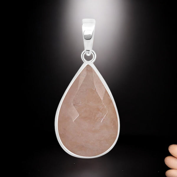 Morganite Beauty & Radiance Nacklace